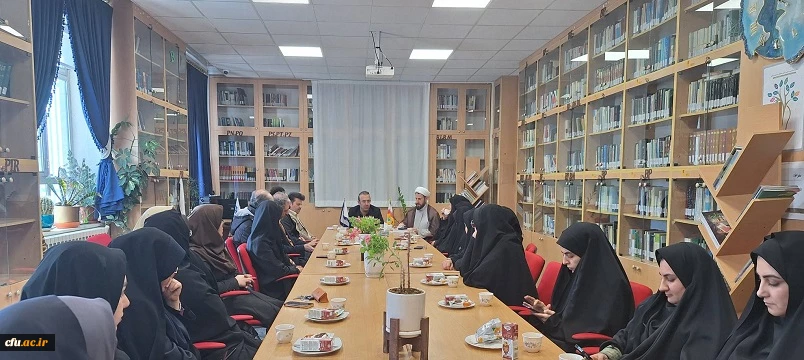 آیین تکریم معاون آموزشی، فرهنگی و پژوهشی دانشکده علوم تربیتی بنت الهدی صدر 3