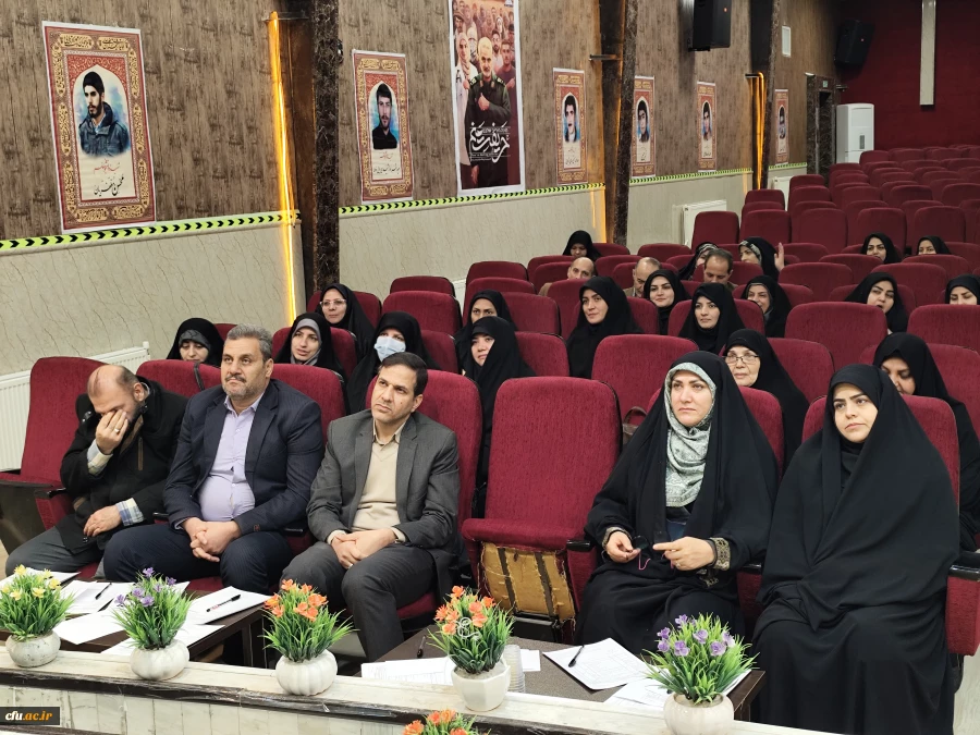 برگزاری آیین اختتامیه جشنواره «بیان نو» طرح تحول دروس معارف استان کرمانشاه 4