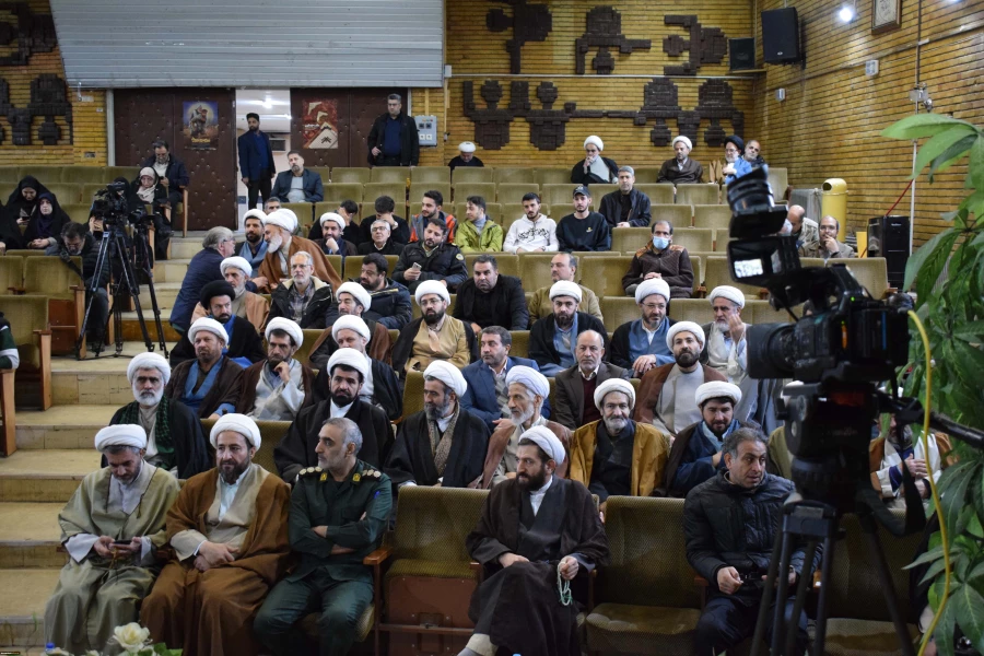 برگزاری اولین اجلاس علمی مهدویت و انقلاب اسلامی در استان کرمانشاه
 5