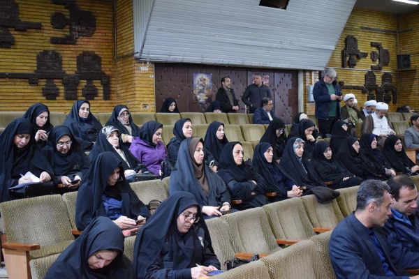 برگزاری اولین اجلاس علمی مهدویت و انقلاب اسلامی در استان کرمانشاه
 7