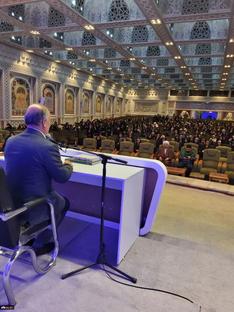 برگزاری اردوی زیارتی ـ فرهنگی مشهداولی ها ویژه دانشجومعلمان دختر دانشگاه فرهنگیان استان اصفهان 4