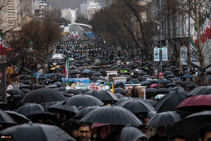حضور پرشور دانشگاه فرهنگیان کردستان در راهپیمایی ۲۲ بهمن 5