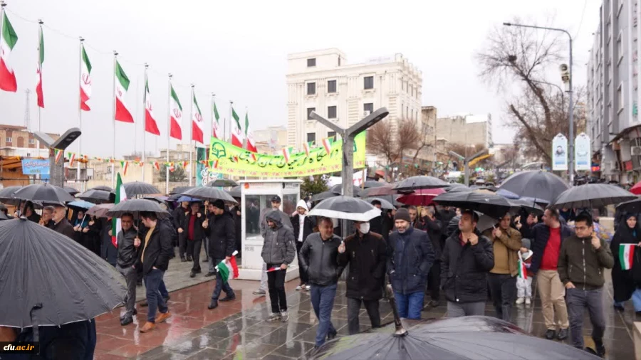 حضور پرشور دانشگاه فرهنگیان کردستان در راهپیمایی ۲۲ بهمن 8