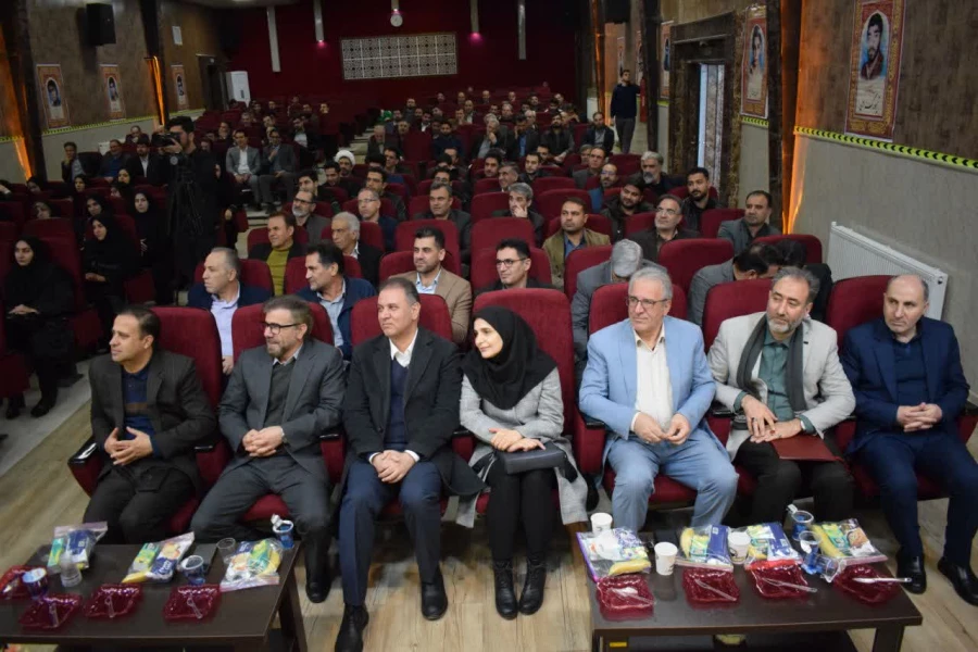 مراسم تکریم و معارفه سرپرست دانشگاه فرهنگیان استان کرمانشاه
 7