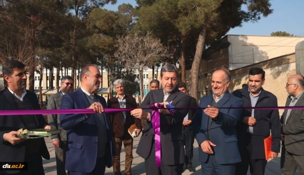 آغاز بهره برداری از 22 پروژه عمرانی آموزشی دانشجویی دانشگاه فرهنگیان اصفهان با حضور استاندار همزمان با فرارسیدن ایام الله 22 بهمن 4