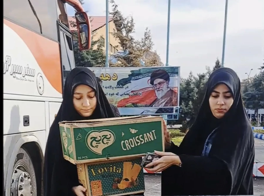 آیین بدرقه کاروان دانشجو معلمان دانشگاه فرهنگیان آذربایجان شرقی به اردوی راهیان نور ۱۴۰۴ 
 6