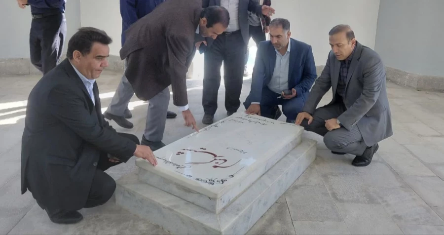 آیین بدرقه کاروان دانشجو معلمان دانشگاه فرهنگیان آذربایجان شرقی به اردوی راهیان نور ۱۴۰۴ 
 4