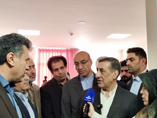 افتتاح پروژه خوابگاه 360 نفره دانشگاه فرهنگیان کرمانشاه
 4