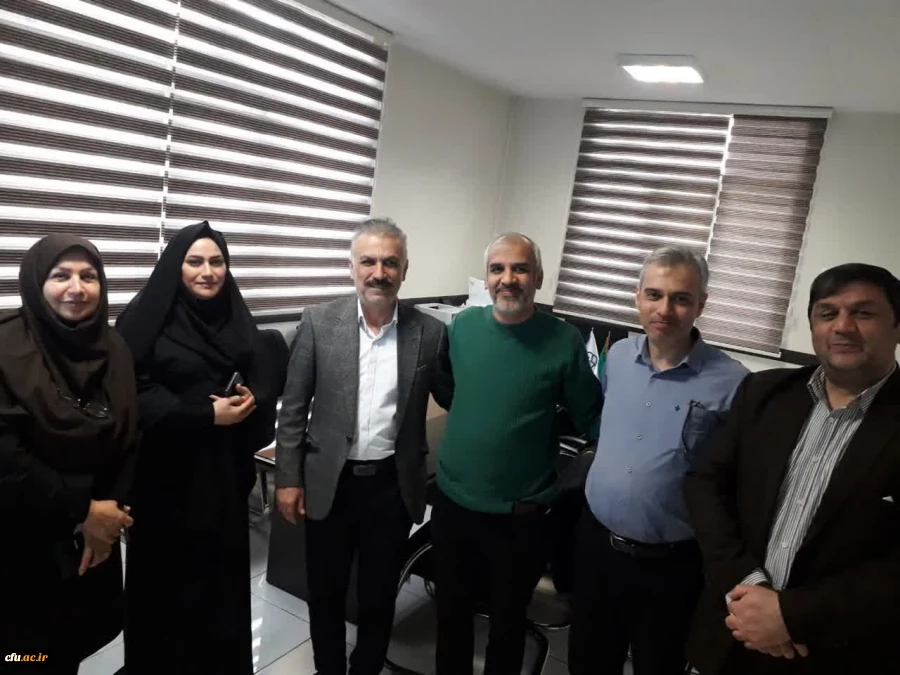 دیدار معاون آموزشی و تحصیلات تکمیلی دانشگاه با همکاران اداره کل هوشمندسازی به مناسبت روز مهندس 5