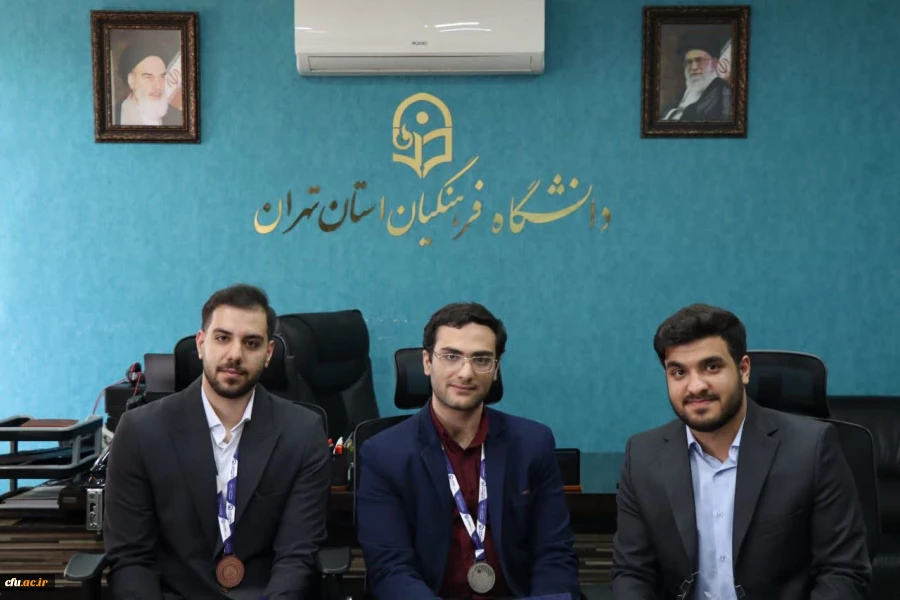 در چهاردهمین مسابقه ملی فناوری نانو دانشجو معلمان، نیما ذبیحی موفق به کسب مدال نقره و امیررضا صادقی موفق به کسب مدال برنز این دوره از مسابقات شدند. 4