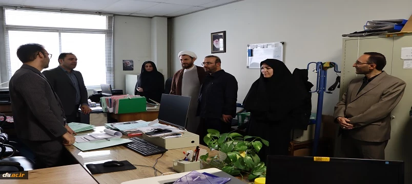 دیدار نوروزی ریاست دانشگاه فرهنگیان استان و نماینده نهاد رهبری با کارکنان واحدهای اداری 2