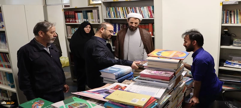 دیدار نوروزی ریاست دانشگاه فرهنگیان استان و نماینده نهاد رهبری با کارکنان واحدهای اداری 7