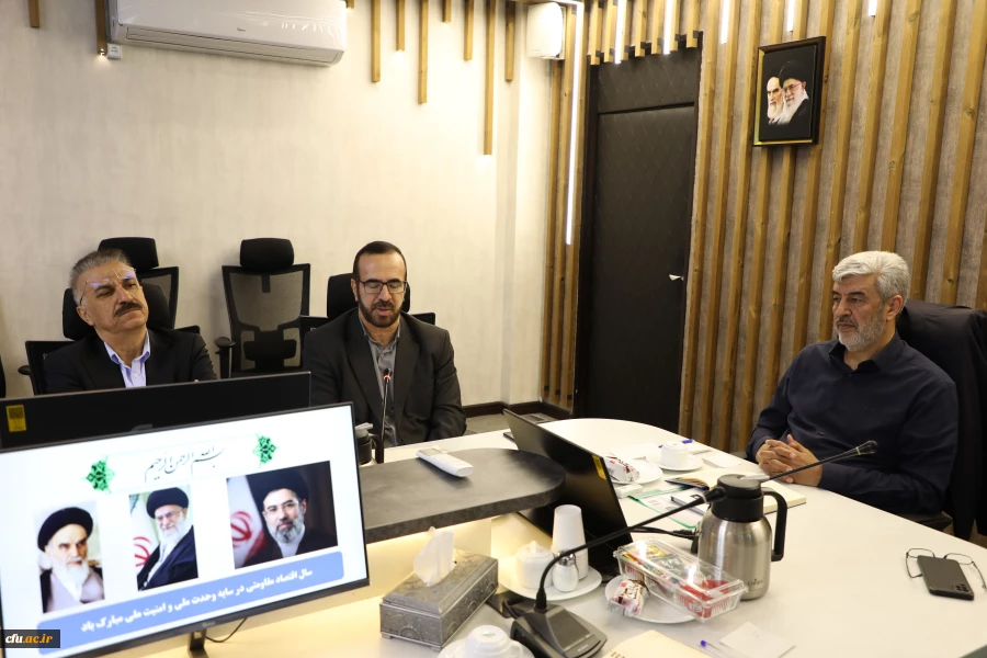 جلسه اعضای هیات رئیسه با مدیران کل سازمان مرکزی 13