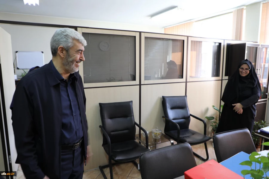 دیدار صمیمانه رئیس دانشگاه فرهنگیان با همکاران سازمان مرکزی در سال جدید 16