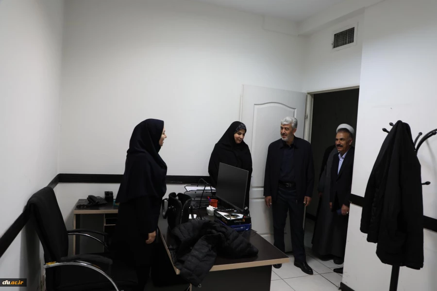 دیدار صمیمانه رئیس دانشگاه فرهنگیان با همکاران سازمان مرکزی در سال جدید 26