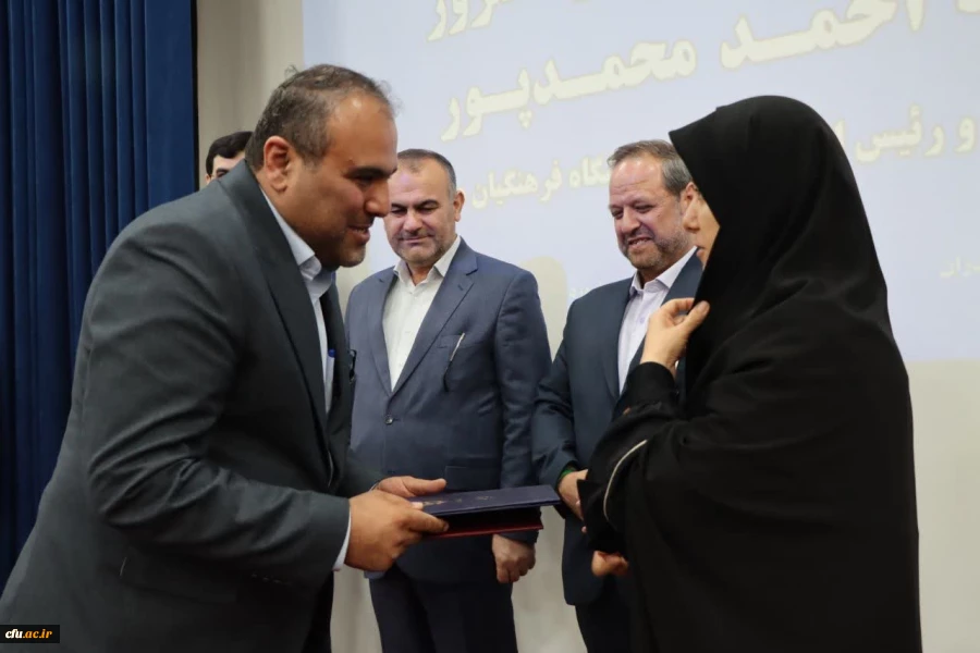انتصاب مشاور رئیس دانشگاه و رئیس اداره حراست دانشگاه فرهنگیان استان مازندران

 2
