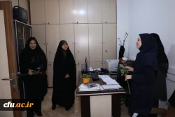 
دیدارآرزو عادلی فر سرپرست معاونت برنامه ریزی و توسعه منابع و حوریه رزاقیان مشاور امور بانوان دانشگاه فرهنگیان با بانوان سازمان مرکزی به مناسبت ولادت حضرت معصومه(س) 3