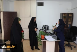 
دیدارآرزو عادلی فر سرپرست معاونت برنامه ریزی و توسعه منابع و حوریه رزاقیان مشاور امور بانوان دانشگاه فرهنگیان با بانوان سازمان مرکزی به مناسبت ولادت حضرت معصومه(س) 4