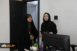 
دیدارآرزو عادلی فر سرپرست معاونت برنامه ریزی و توسعه منابع و حوریه رزاقیان مشاور امور بانوان دانشگاه فرهنگیان با بانوان سازمان مرکزی به مناسبت ولادت حضرت معصومه(س) 9