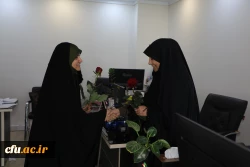 
دیدارآرزو عادلی فر سرپرست معاونت برنامه ریزی و توسعه منابع و حوریه رزاقیان مشاور امور بانوان دانشگاه فرهنگیان با بانوان سازمان مرکزی به مناسبت ولادت حضرت معصومه(س) 7