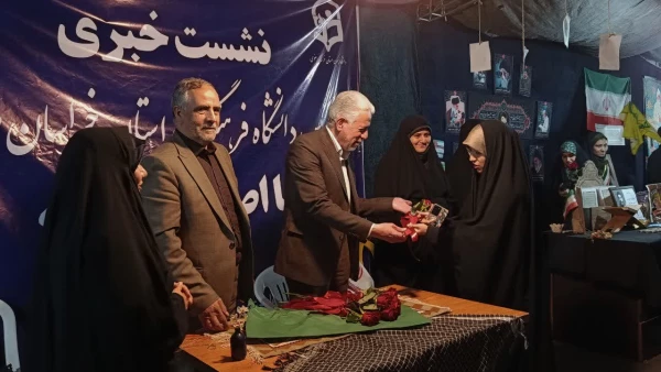 نشست خبری رئیس دانشگاه فرهنگیان خراسان رضوی با اصحاب رسانه  7