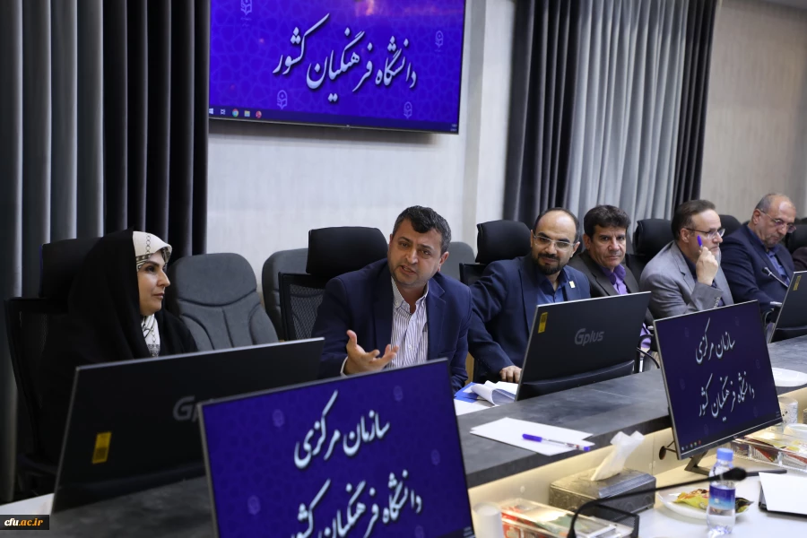 برگزاری جلسه هیات رییسه دانشگاه فرهنگیان با حضور وزیر آموزش و پرورش 7