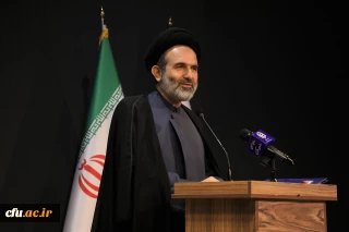 حجت الاسلام سید فخرالدین طباطبایی:

نقش مدارس و معلمان در تربیت افراد جامعه بسیار مهم است