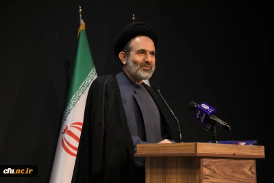 حجت الاسلام سید فخرالدین طباطبایی:

نقش مدارس و معلمان در تربیت افراد جامعه بسیار مهم است