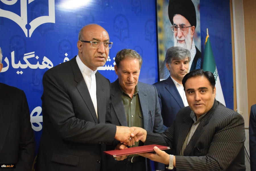 تقدیر استاندار کرمانشاه از ریاست، اساتید و دانشجو-معلمان دانشگاه فرهنگیان
 2