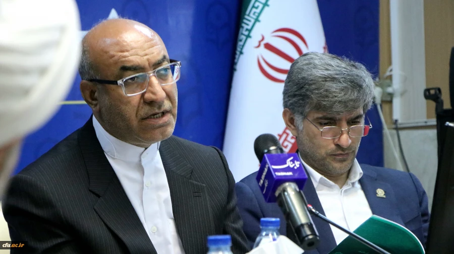 برگزاری هشتمین جلسه هیأت امنای استانی دانشگاه فرهنگیان استان کرمانشاه 13