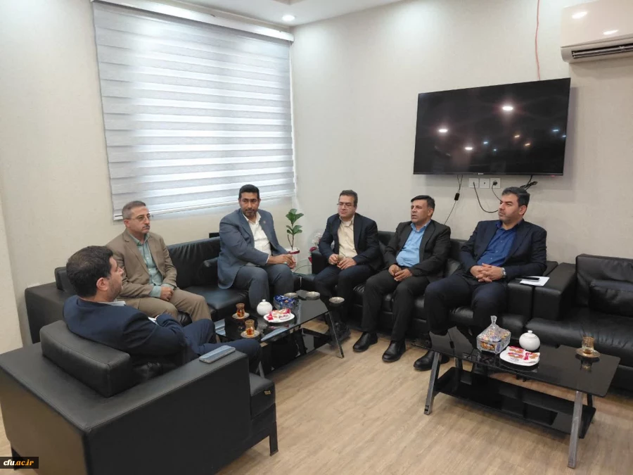 دیدار  رئیس دانشگاه فرهنگیان خوزستان با مدیرکل نوسازی مدارس استان