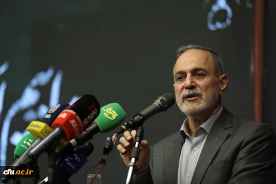 معاون اجتماعی وزیر کشور و رئیس سازمان امور اجتماعی کشور:

هنر «گوش دادن مؤثر» و «رفتار مدیریتی اخلاق مدارانه» از مهم ترین درس هایی که از رهبر شهید آموختم