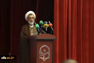 دبیر شورای عالی انقلاب فرهنگی:

اهتمام ویژه به دانشگاه فرهنگیان و تقویت بنیان های آن
