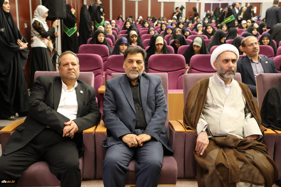 آیین گرامیداشت سالروز حضور ارزشمند رهبر شهید انقلاب در دانشگاه فرهنگیان 4