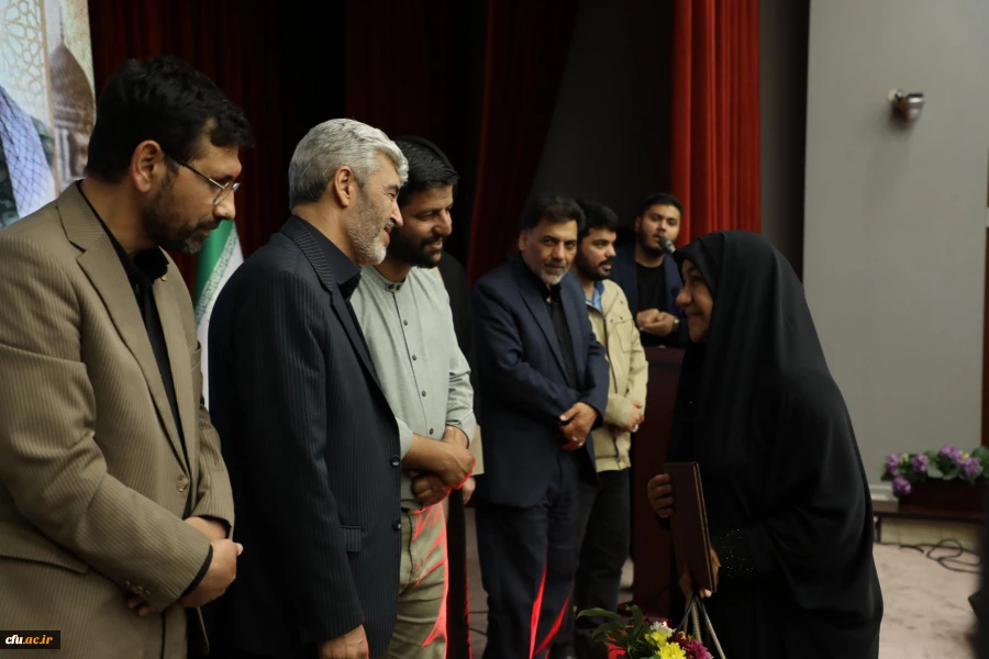 آیین گرامیداشت سالروز حضور ارزشمند رهبر شهید انقلاب در دانشگاه فرهنگیان 36