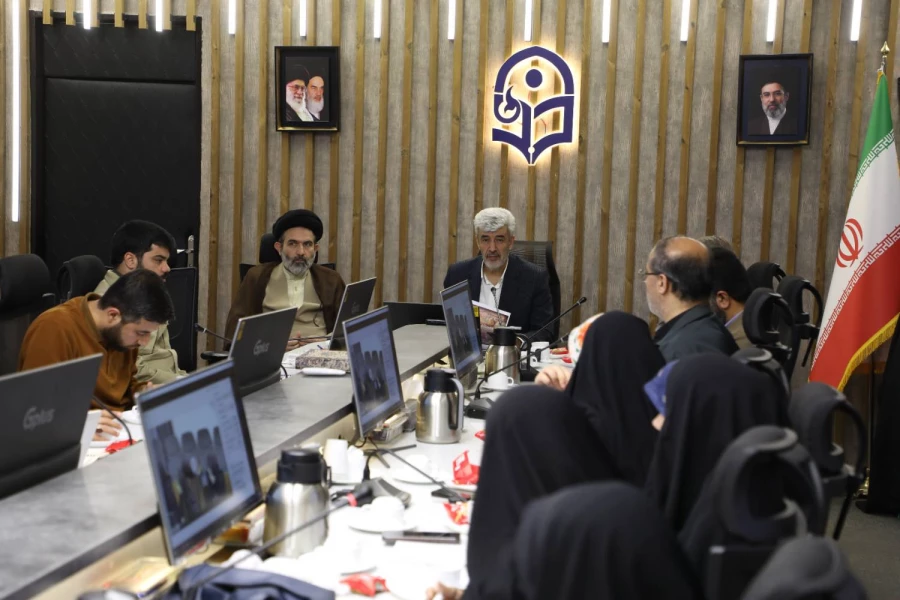 دانشجومعلمان بسیجی، پیشرانان مرجعیت علمی 

 6