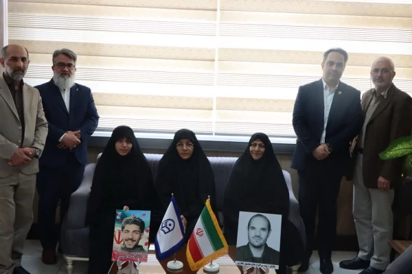آیین رونمایی از سنگ مزار جدید شهید گمنام دانشگاه فرهنگیان قزوین 5