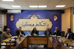 برگزاری نشست صمیمانه با کارکنان شرکتی سازمان مرکزی دانشگاه فرهنگیان 10