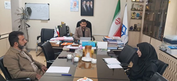 برگزاری اولین نشست هم اندیشی فعالان نشریات دانشجویی با معاون فرهنگی و تربیتی دانشگاه فرهنگیان 2