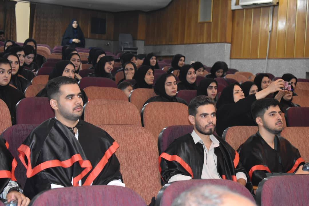 جشن فارغ التحصیلی