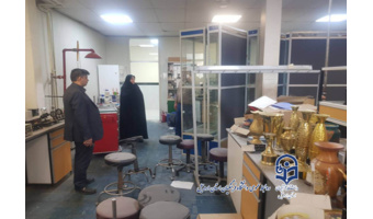 بازدید رئیس دانشکده علوم تربیتی و معاون برنامه ریزی و توسعه منابع استان از آزمایشگاه دانشکده