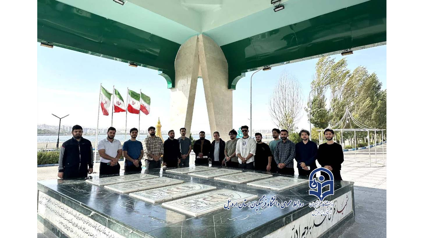 برگزاری همایش پیاده‌روی هفته تربیت بدنی با محوریت اتحاد و همدلی ، یادبود شهدای مدرسه میناب و ناو دنا