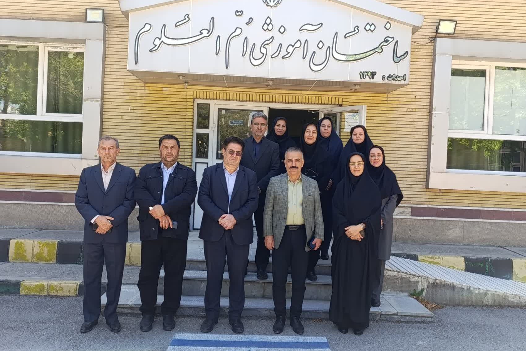 بازدید معاونت آموزشی و تحصیلات تکمیلی سازمان مرکزی از دانشکده علوم تربیتی