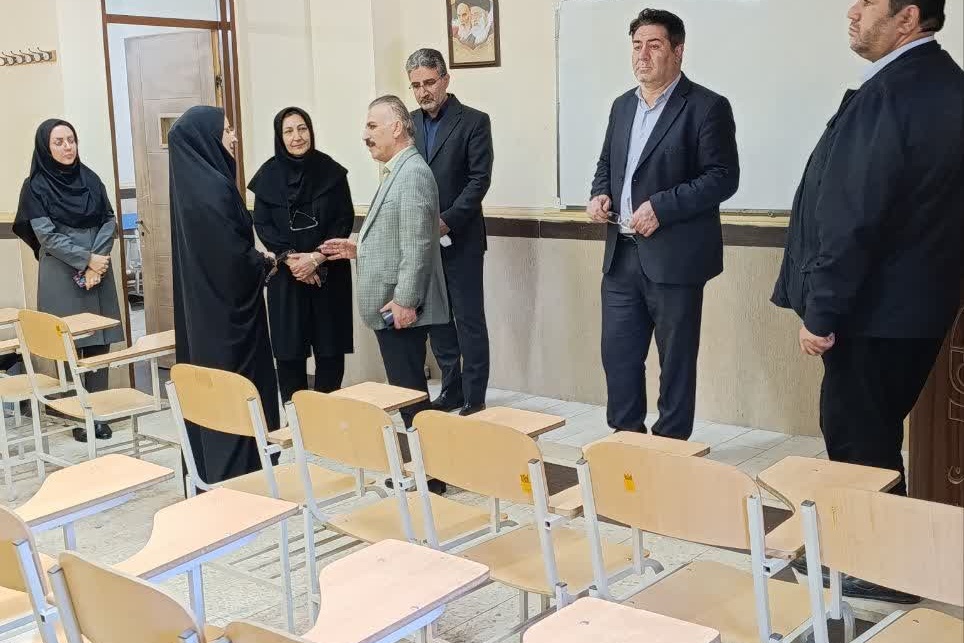 بازدید معاونت آموزشی و تحصیلات تکمیلی سازمان مرکزی از دانشکده علوم تربیتی