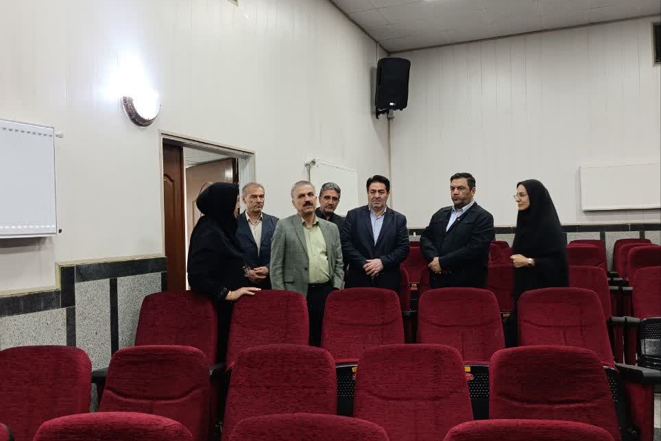 بازدید معاونت آموزشی و تحصیلات تکمیلی سازمان مرکزی از دانشکده علوم تربیتی