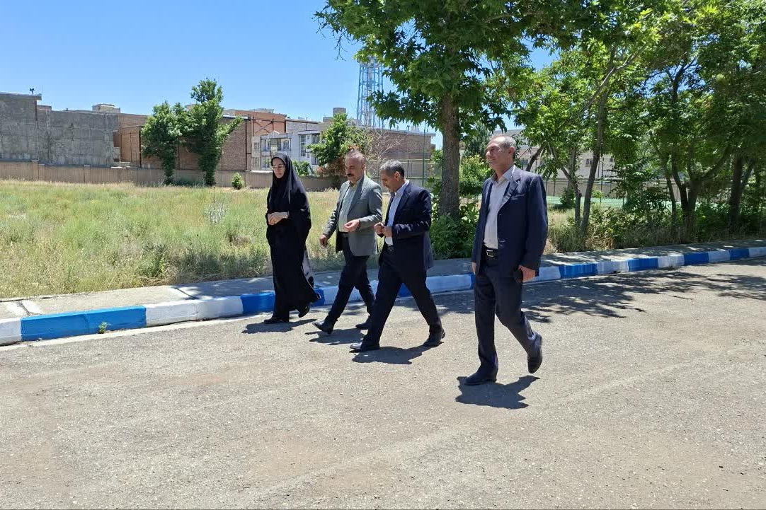 بازدید معاونت آموزشی و تحصیلات تکمیلی سازمان مرکزی از ساختمان دانشگاه فرهنگیان سلماس