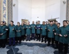 آغاز فعالیت خادمان افتخاری دانشگاه فرهنگیان آذربایجان‌غربی در چایخانه‌های حرم رضوی
