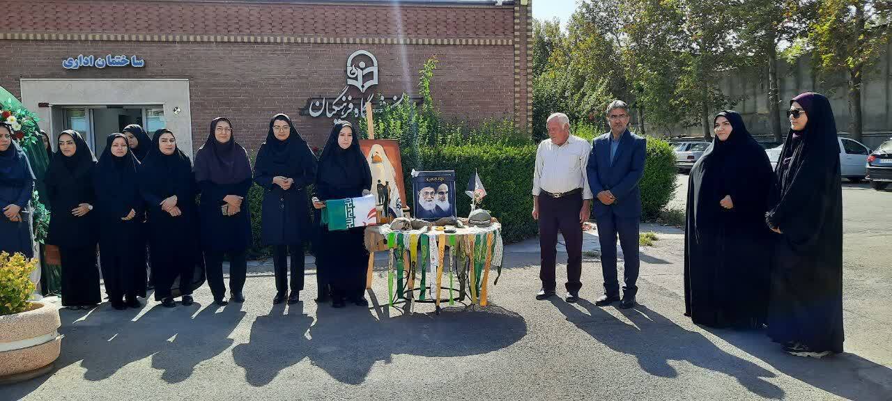 آیین گرامیداشت روز پرچم در دانشکده علوم تربیتی دانشگاه فرهنگیان آذربایجان‌غربی برگزار شد
