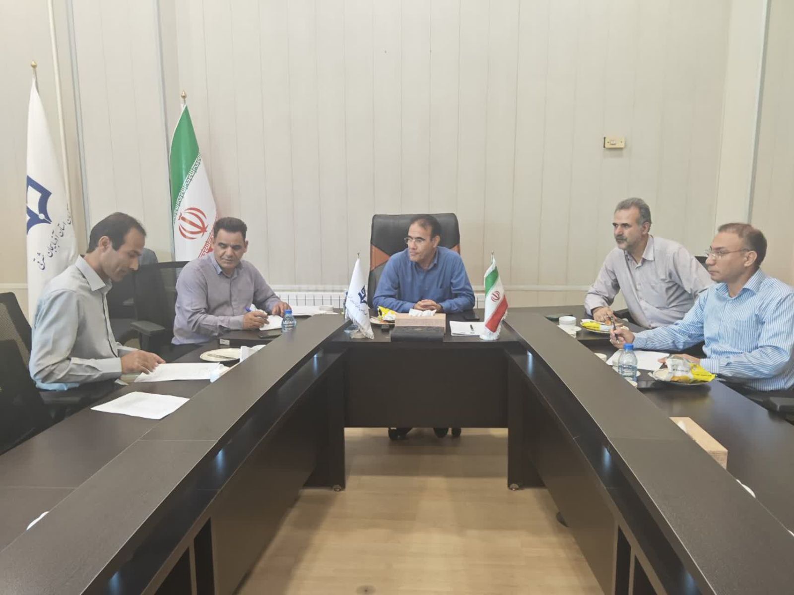 برگزاری جلسات تخصصی بررسی مشکلات  سراهای دانشجویی دانشکده ها با حضور  سرپرستان  شبانه روزی