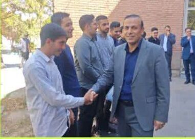 استقبال از دانشجویان در آغاز سال تحصیلی جدید